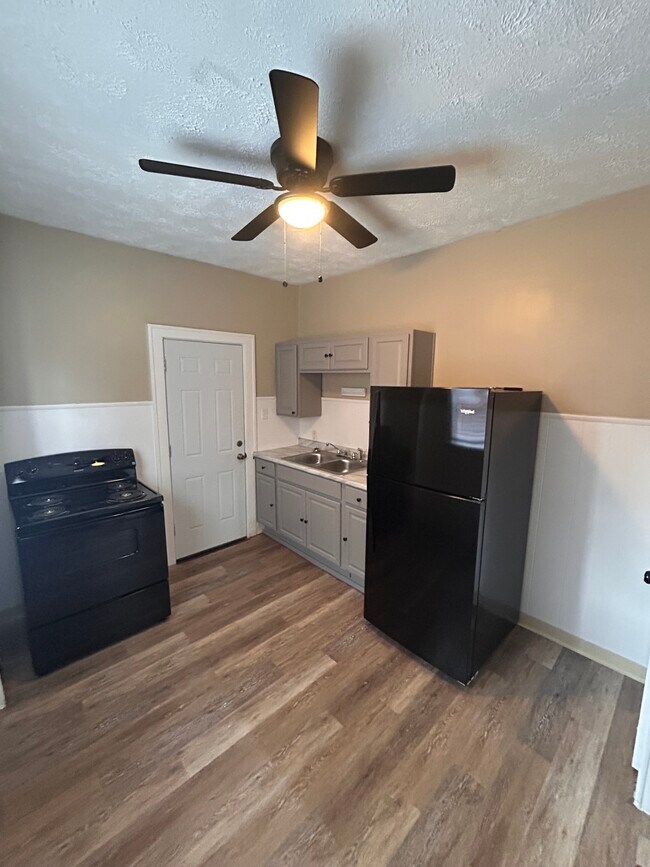 Foto del edificio - 4377 Saint Lawrence Ave