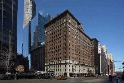 Building Photo - 101 W 55th St