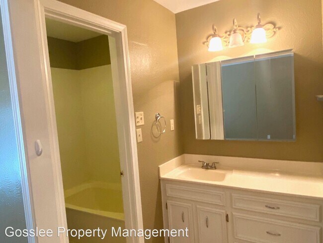 Building Photo - 3 br, 2 bath House - 5604 Golden Meadows D...