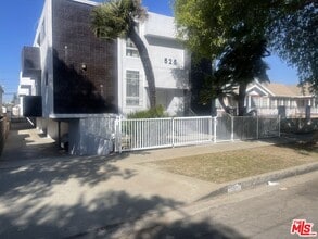 Building Photo - 525 S Osage Ave