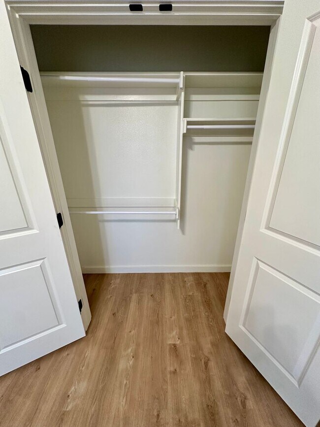 Building Photo - Brand New Duplex for Rent in Chaffee Cross...