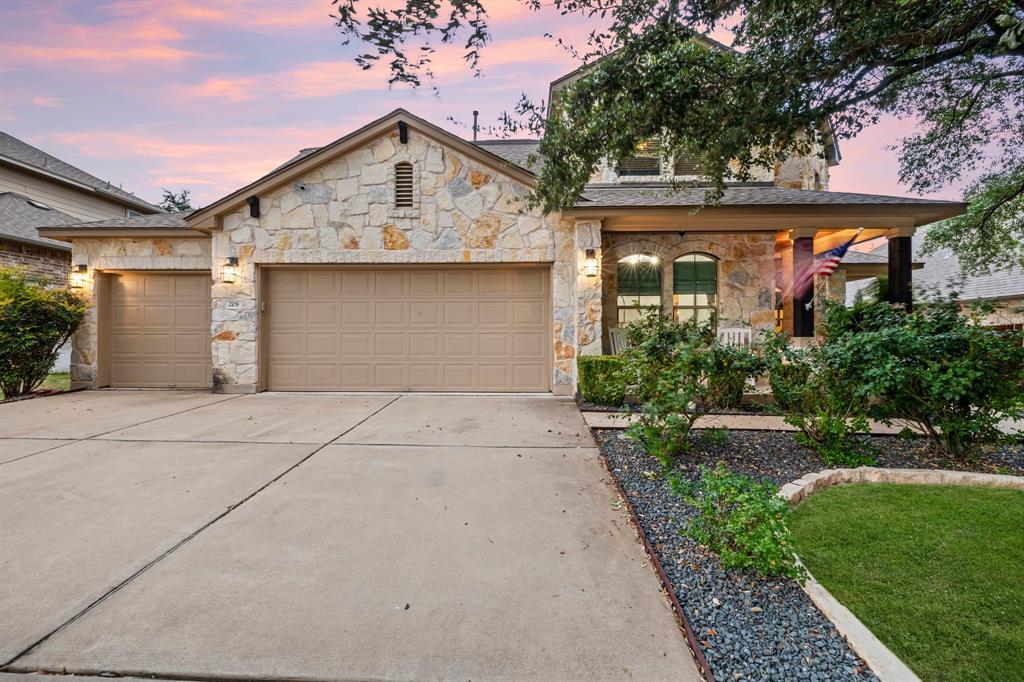 Foto principal - 208 Arrezo Ln