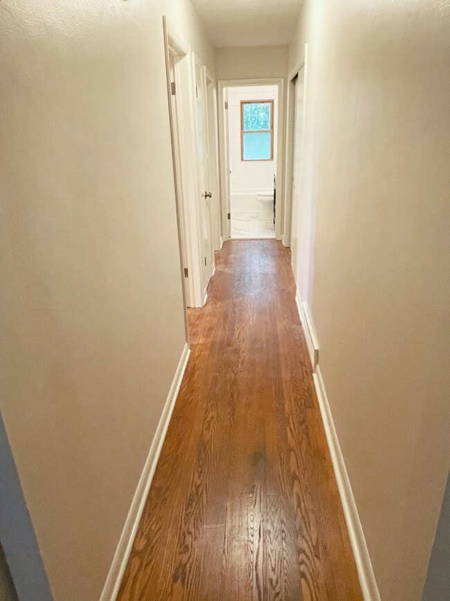 Foto del edificio - 3648 E Tesch Ave