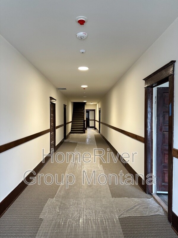 Foto del edificio - 508 S 3rd St W
