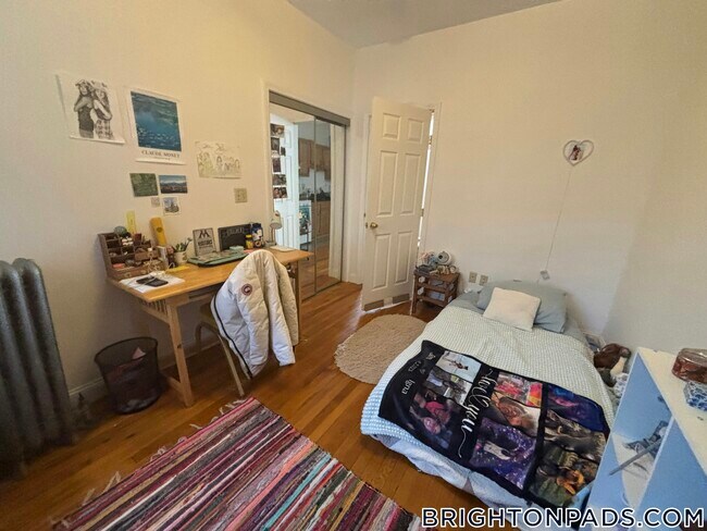 Foto del edificio - 17 Cummings Rd