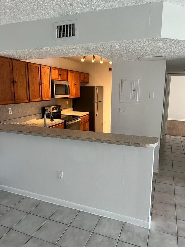 8640 SW 212th St Unit 103, Cutler Bay, FL 33189 Condo for Rent in