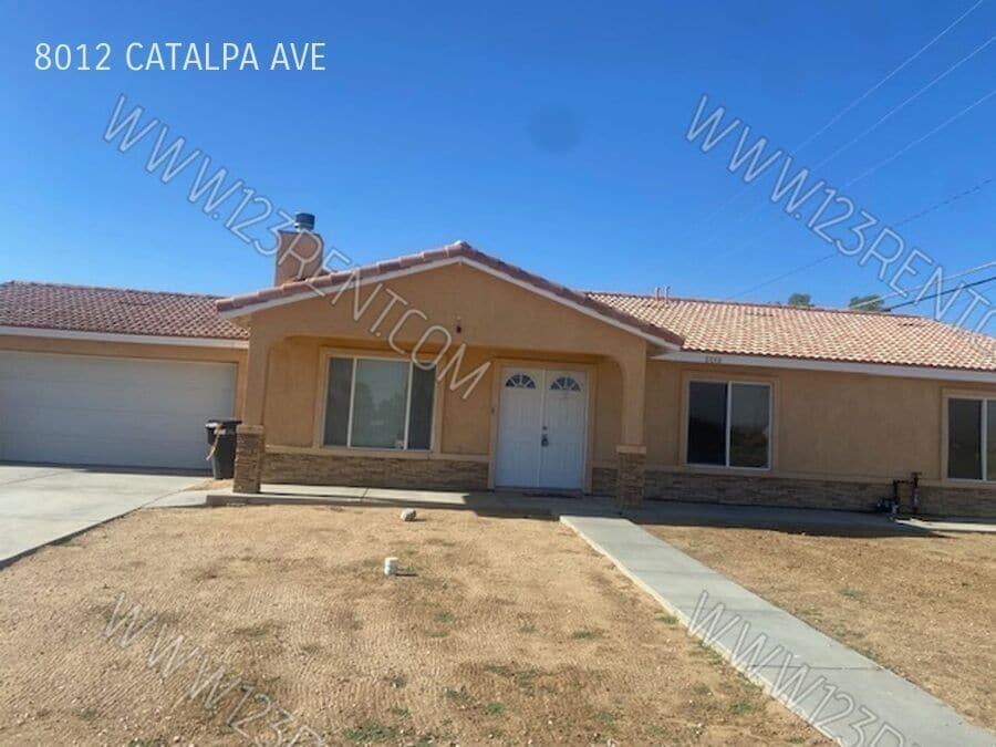 Primary Photo - 8012 Catalpa Ave