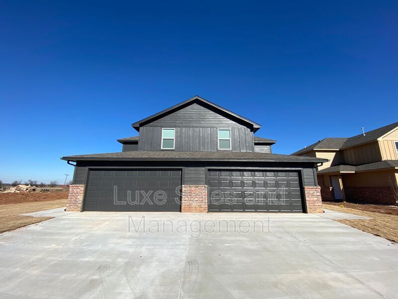 Foto principal - 10819 NW 119th St