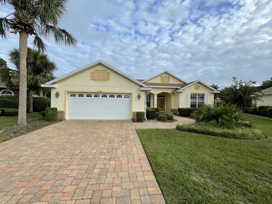 Foto principal - 8904 SW 84th Cir