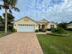 Building Photo - 8904 SW 84th Cir