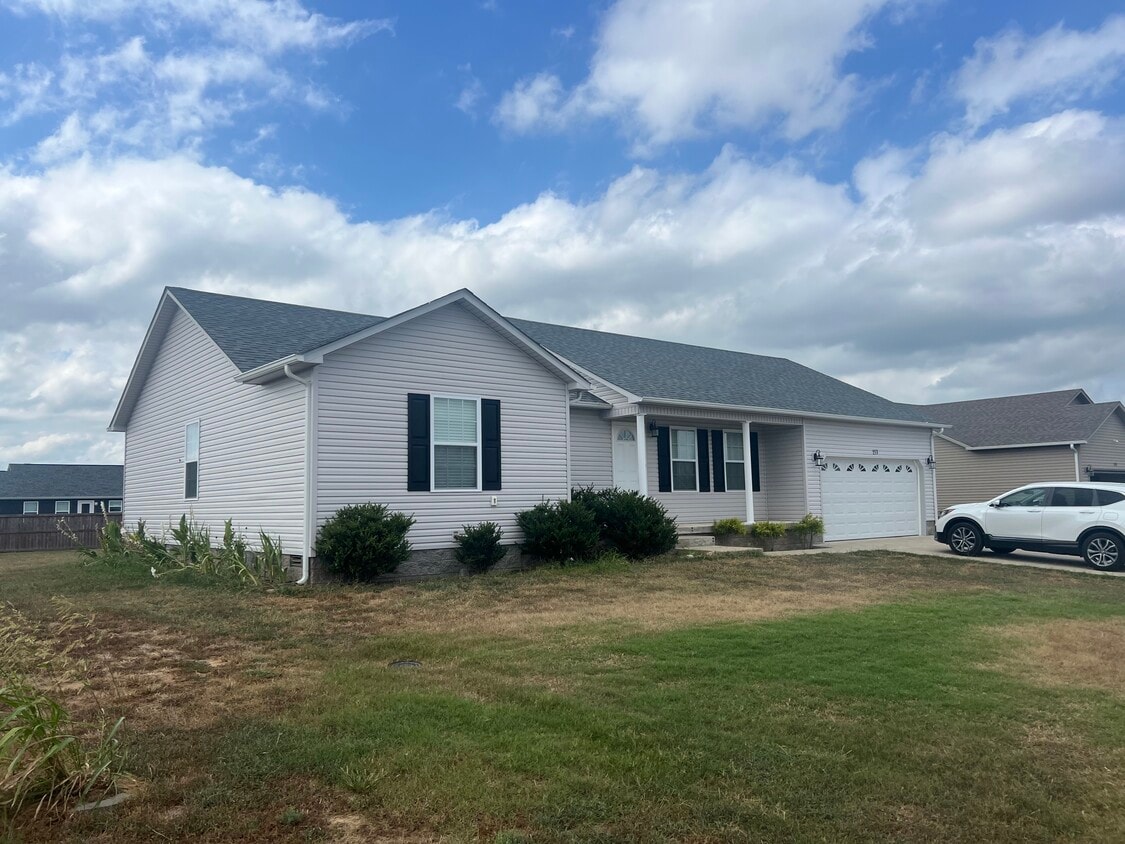 Foto principal - 153 Spokane Ct