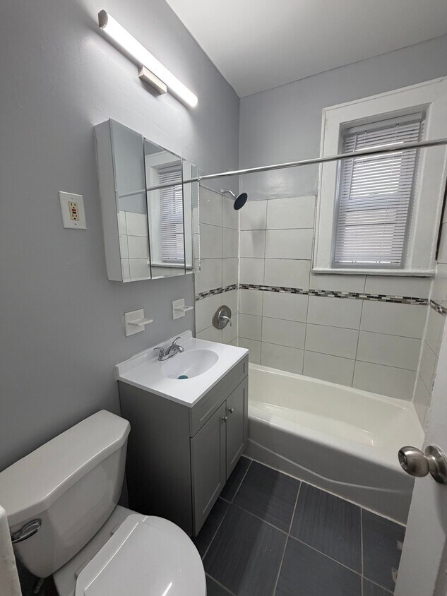 Foto del edificio - 227 N Oraton Pkwy