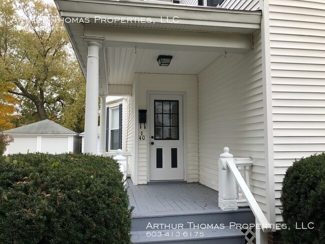 Building Photo - 40 Elm St