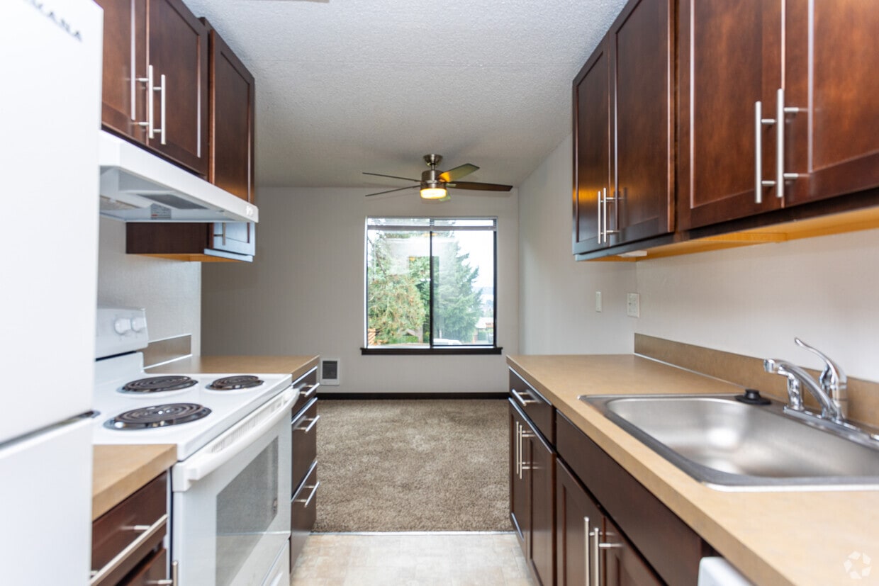 Primary Photo - Normandy Duke Apartments