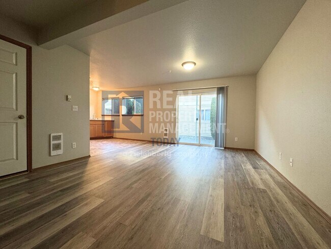 Foto del edificio - Alicia Meadows 3-bedroom, 2.5-bath Townhome!