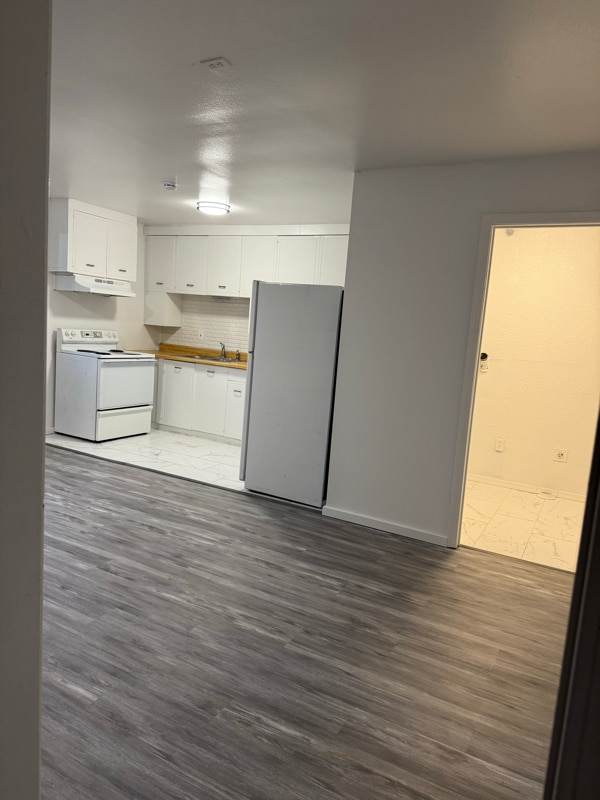 Foto del edificio - 921 102nd St S