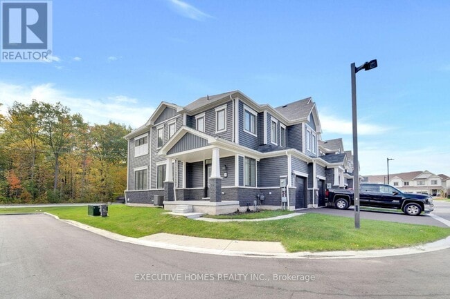 Building Photo - 8273 Tulip Tree Dr