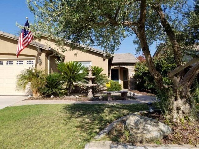 Building Photo - 11922 Privet Pl