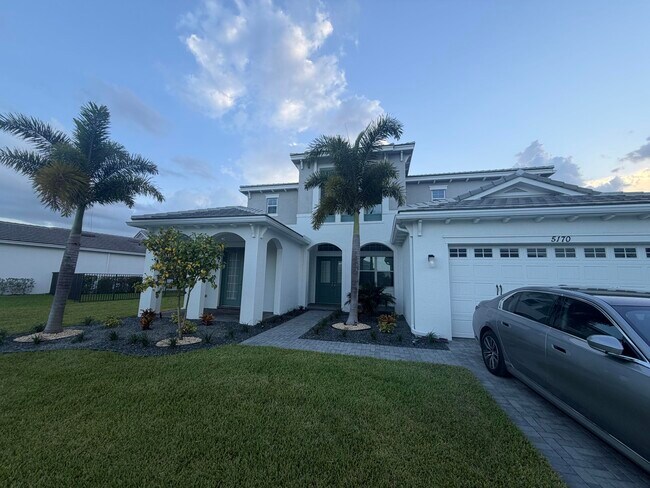 Foto del edificio - 5170 Liberty Ln