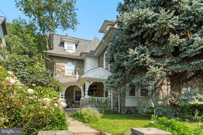 Foto del edificio - 133 E Mt Airy Ave