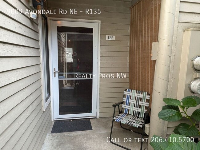 Building Photo - 9009 Avondale Rd NE