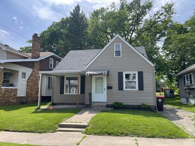Building Photo - 2719 N Peoria Ave