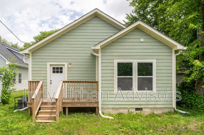 Building Photo - 1044 North Mount Street