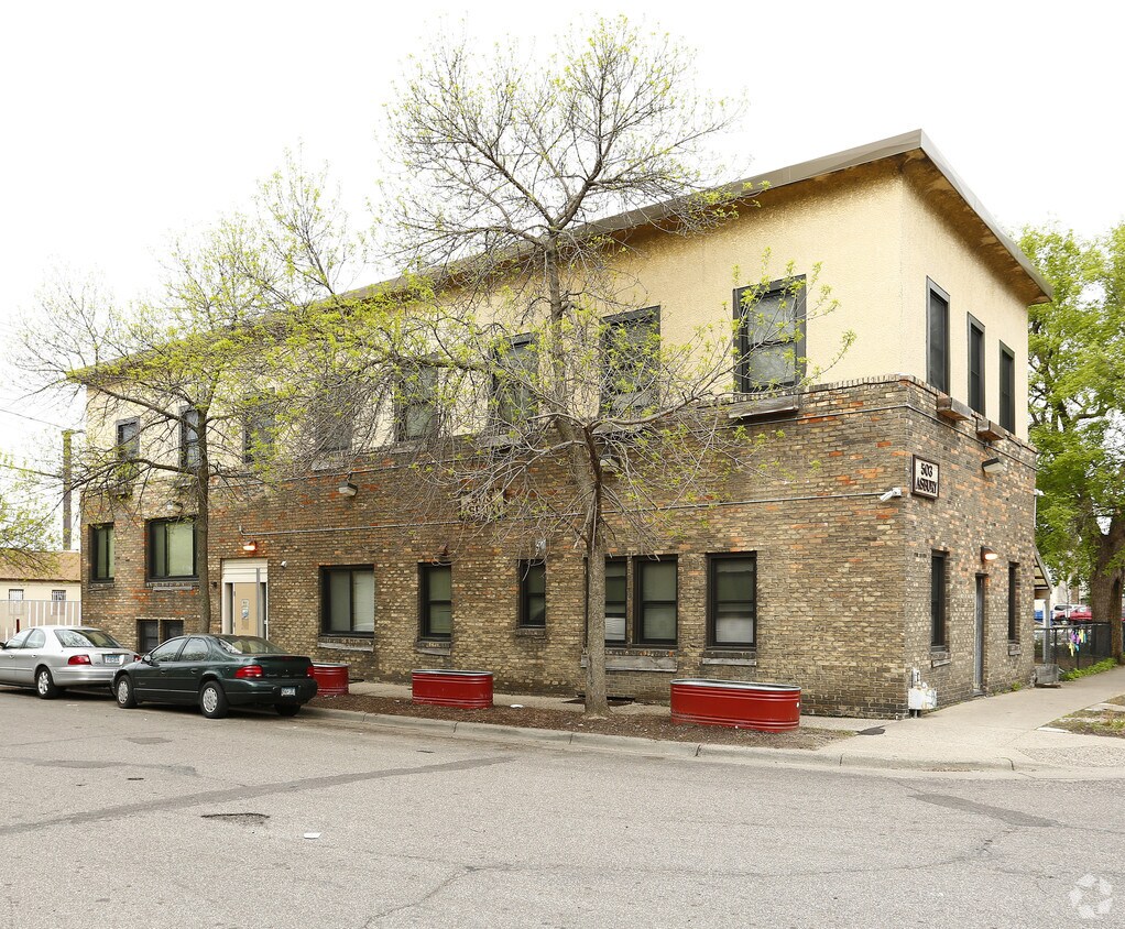 Foto del edificio - 503 Asbury St