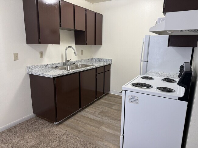 Foto del edificio - Charming 1 Bedroom Retreat in Kent- Cozy 520 sq ft Haven!