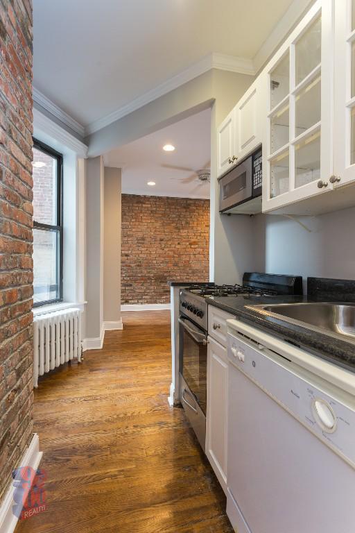 Foto del edificio - 432 E 13th St