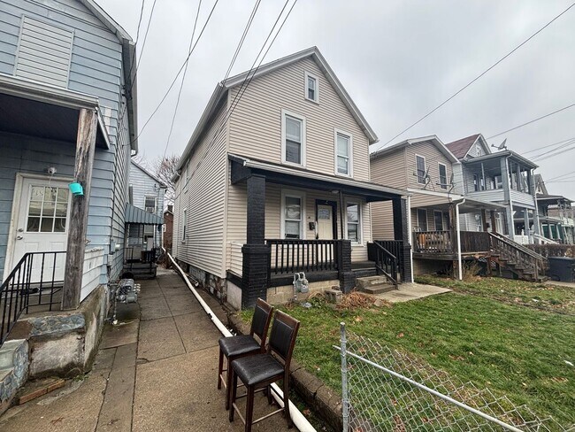 Building Photo - Use Your Tax Return For This Sweetheart of a Deal!  This is a Lease-to-Own – Not a typical rental.