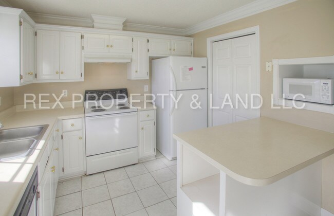 Foto del edificio - 2022 Bromley Ct