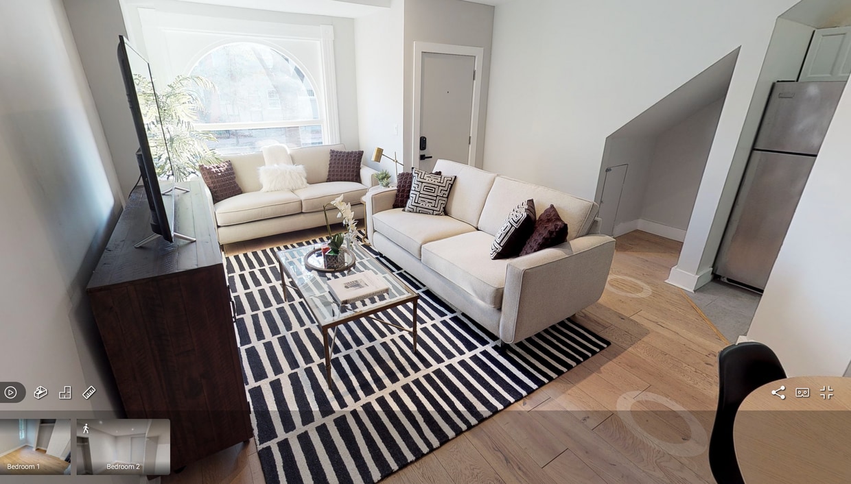 Living Room w/ lots of natural light - 1015 P St NW