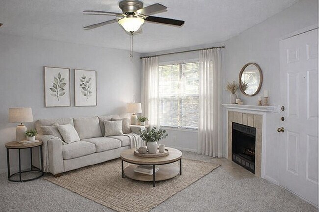 Sala de estar con chimenea - Wood Springs