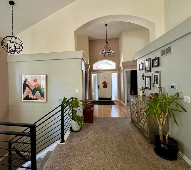 Foto del edificio - 1011 S Valentia St