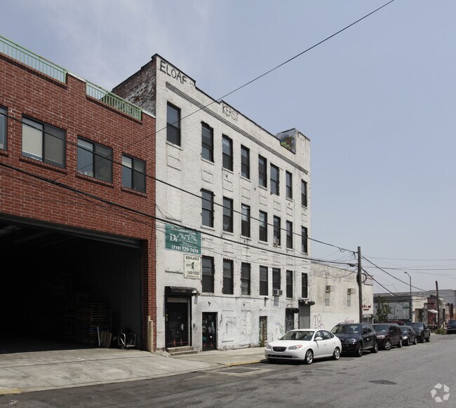 Building Photo - 269-271 Meserole St