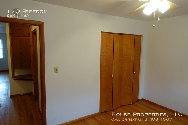 Building Photo - 170 Freedom Dr