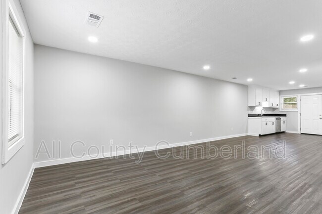 Foto del edificio - 330 Westland Way SW