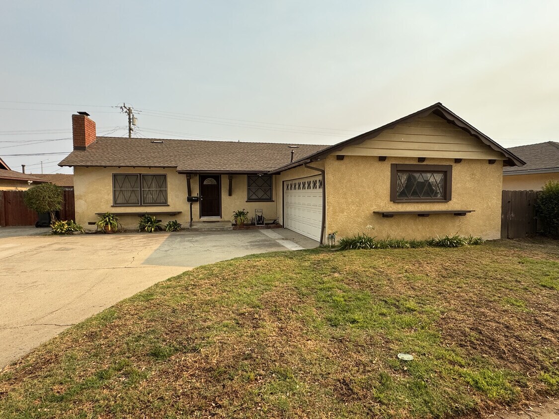 Foto principal - 604 E Creston St