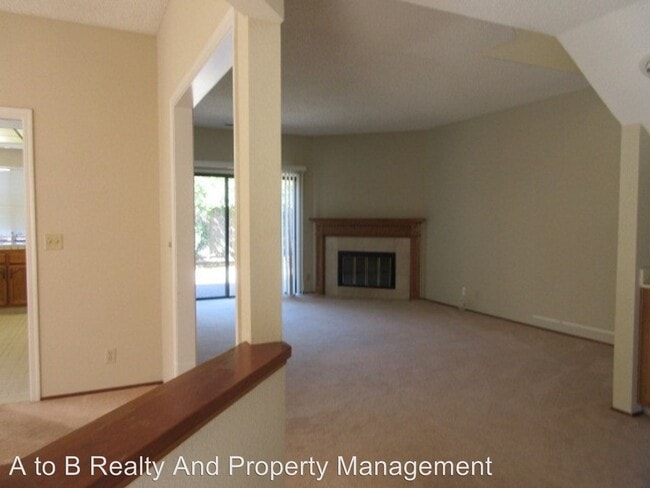 Building Photo - 4 br, 2.5 bath House - 3787 Fulmar Terrace