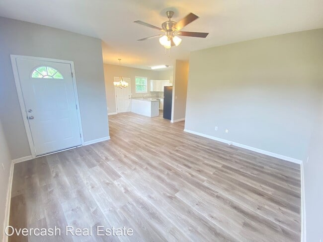 Building Photo - 4 br, 2 bath House - 100 S. Little Texas Road