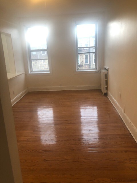 Foto principal - 518 Lafayette Ave