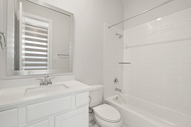 Building Photo - 6579 Scarlet Pond Ln