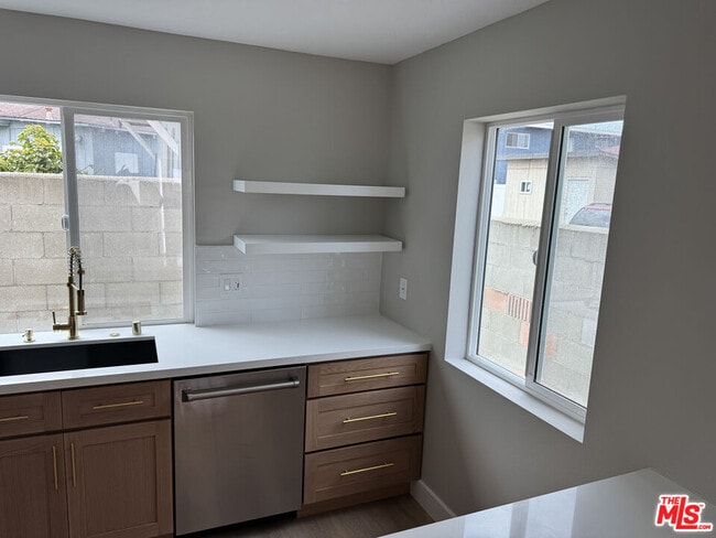 Building Photo - 3528 139th St