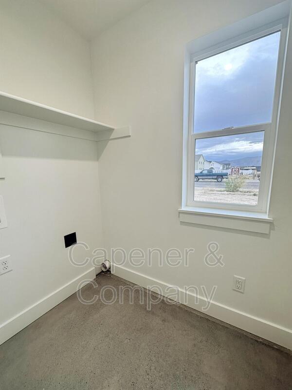 Building Photo - 479 N 2900 W