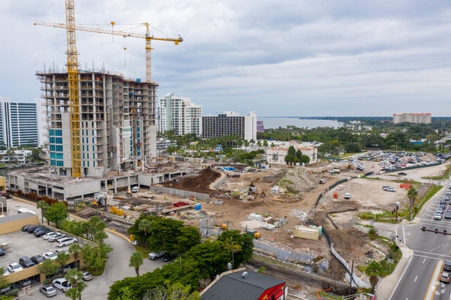 Building Photo - 1224 Blvd Of The Arts