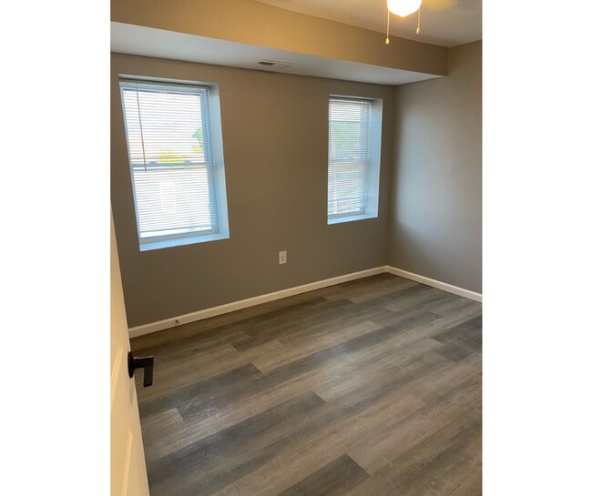 Foto del edificio - 6 S Franklintown Rd