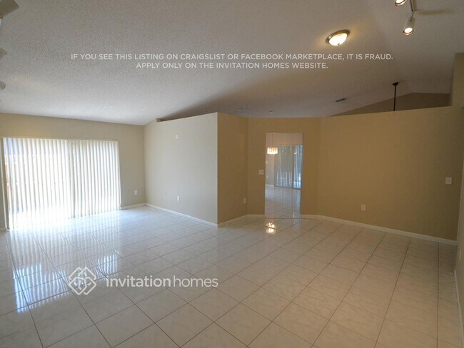 Building Photo - 5311 NW 49th Ave