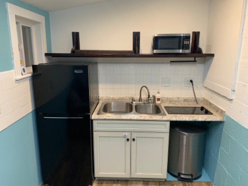 Primary Photo - 3000 N Oak St
