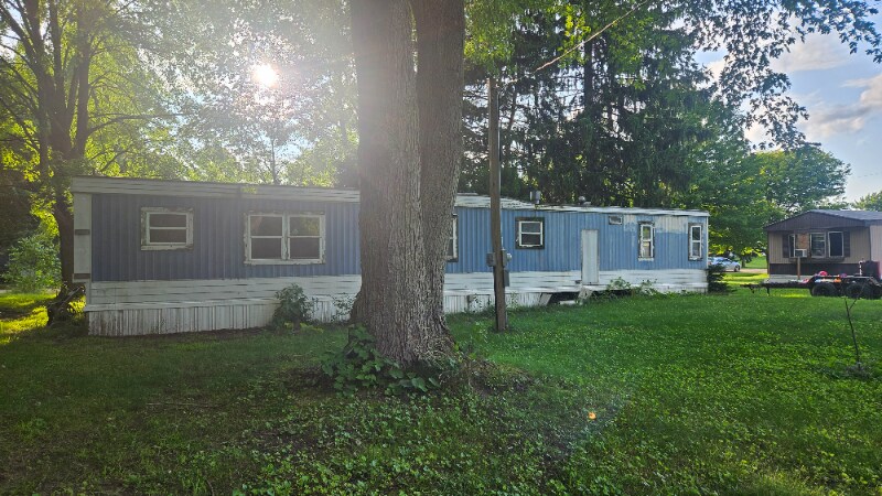 Foto del edificio - 1404 Rumbaugh Ln